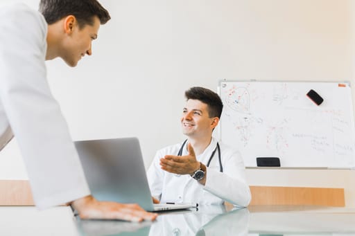 Convocatoria para especialidades médicas en la Javeriana de Cali 2026:  fechas, requisitos y todo lo que necesitas saber