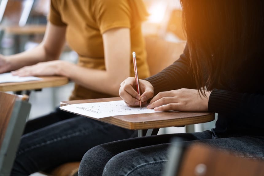 UdeA anuncia fecha del examen de admisión para residencias médicas 2026: será presencial el 10 de abril